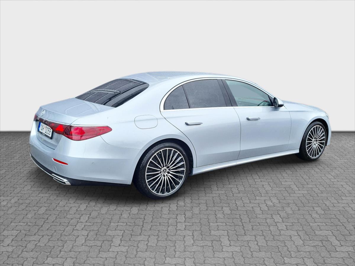 Mercedes-Benz Třídy E