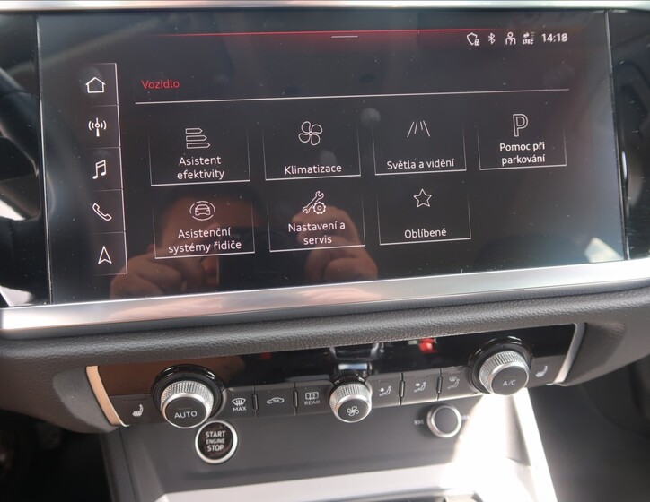 Audi Q3 36
