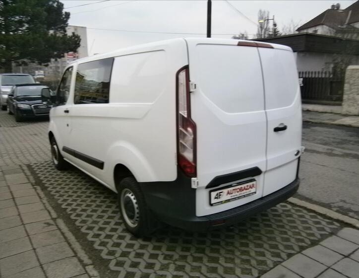 Ford Transit Custom 4
