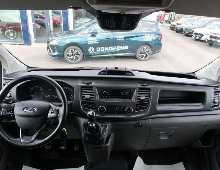 Ford Transit Custom 16