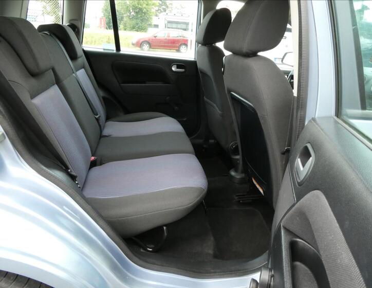 Ford Fusion 18