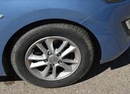 Hyundai i30 16