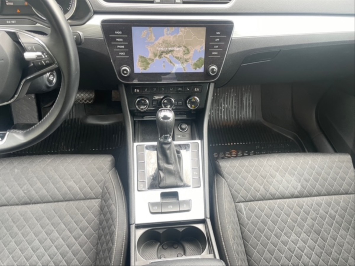 Škoda Superb