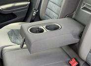 Volkswagen Golf 16