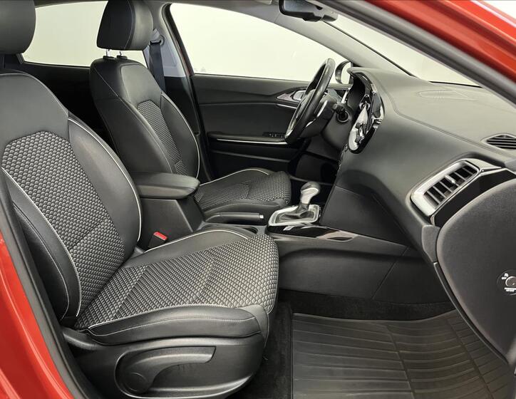 KIA XCeed 24