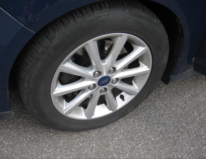 Ford Grand C-MAX 13