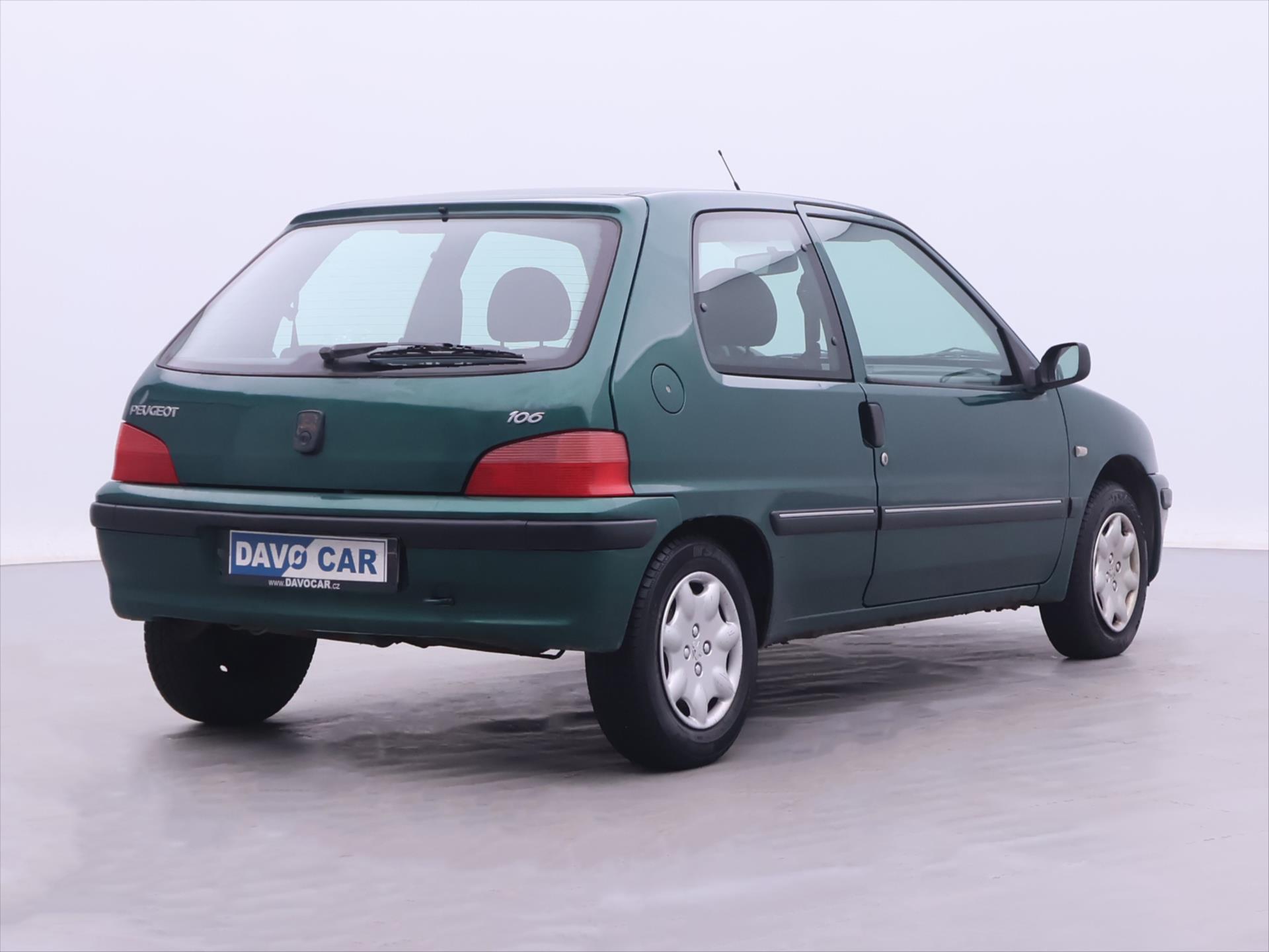 Peugeot 106