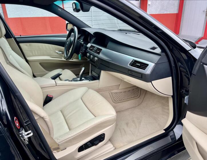 BMW Řada 5 40