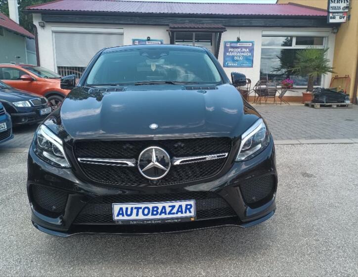 Mercedes-Benz GLE 1
