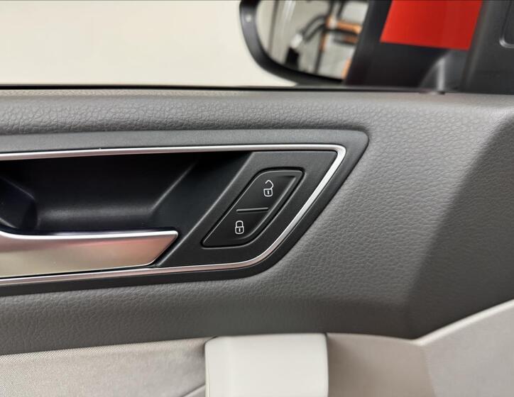 Volkswagen Touran 30