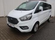 Ford Tourneo Custom 1