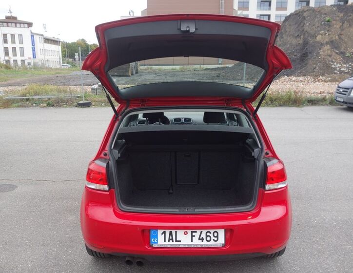 Volkswagen Golf 11