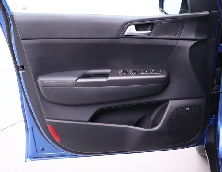 KIA Sportage 11