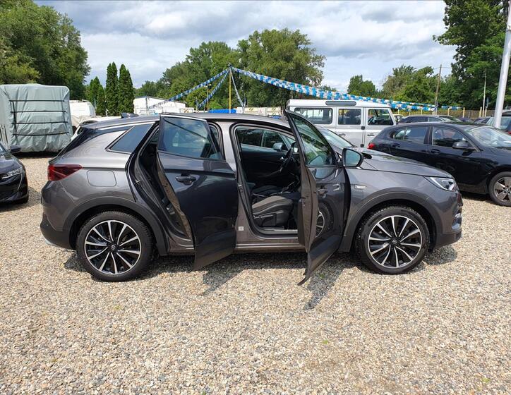 Opel Grandland X 18