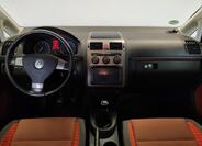 Volkswagen Touran 14