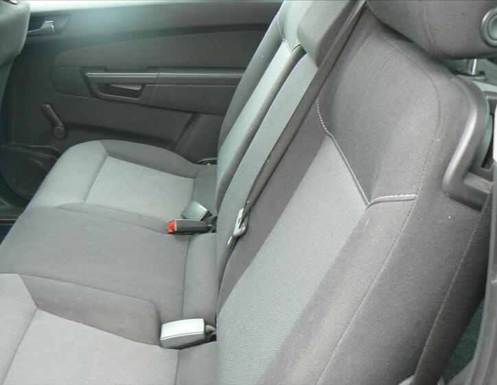 Opel Zafira 17