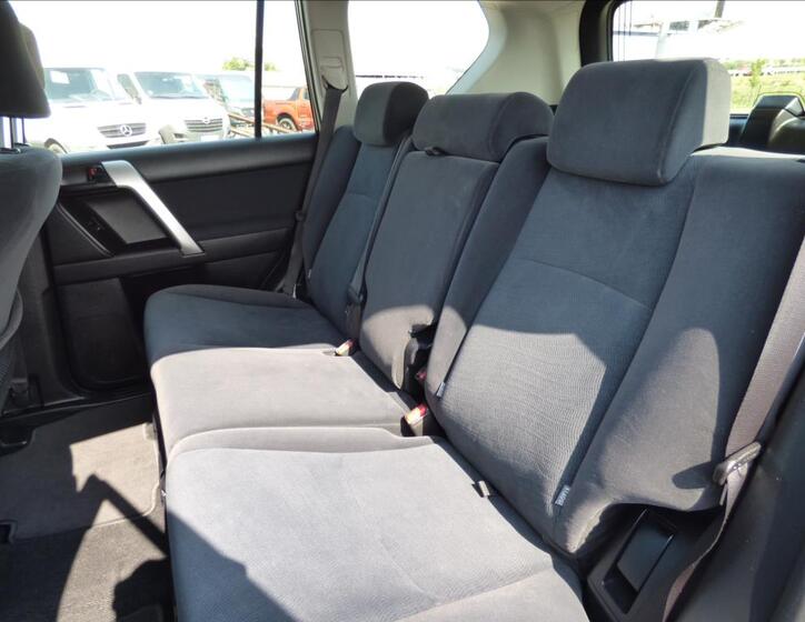 Toyota Land Cruiser 43