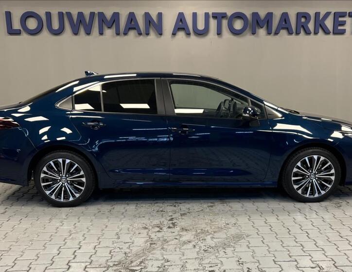 Toyota Corolla 17
