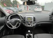 Hyundai i30 23