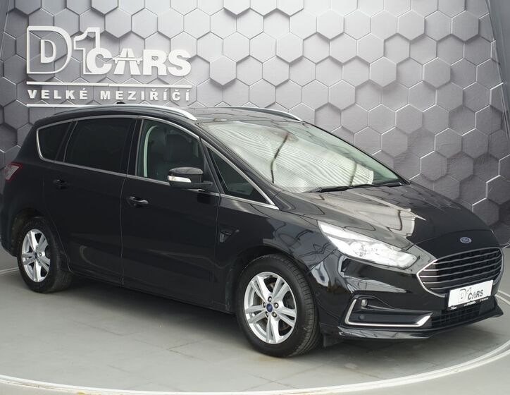 Ford S-MAX 6