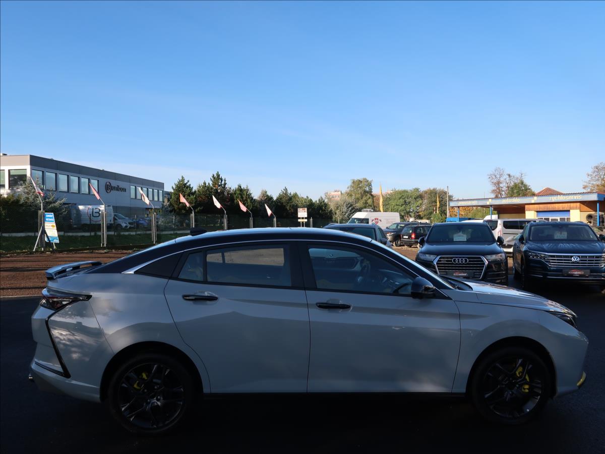 Dongfeng SHINE