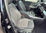 Mercedes-Benz EQB 6