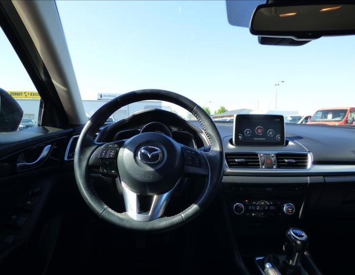Mazda 3 13