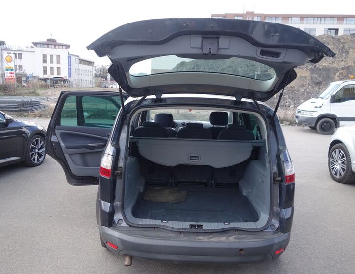 Ford S-MAX 17