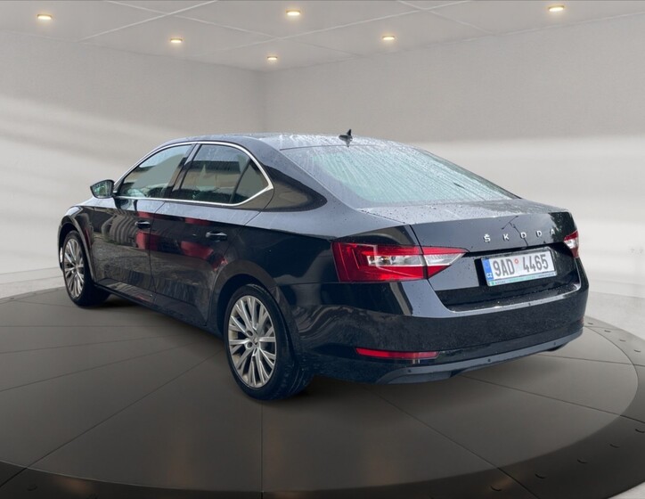 Škoda Superb 4