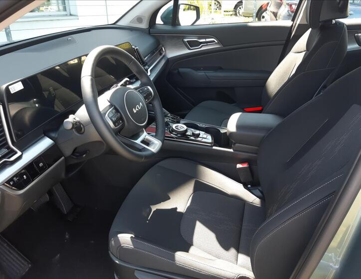 KIA Sportage 11