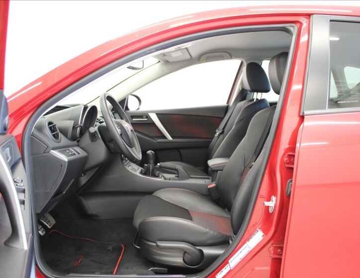 Mazda 3 6