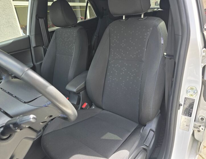 Hyundai i20 12