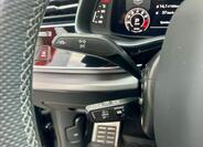 Audi RS Q8 25