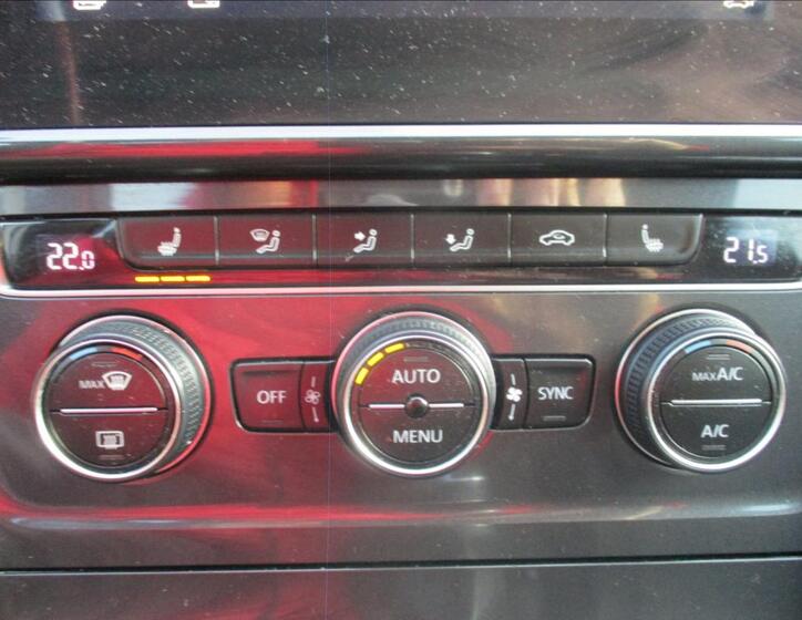 Volkswagen Golf 18
