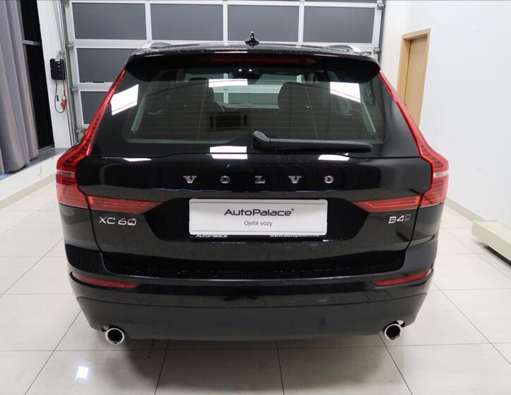 Volvo XC60 5