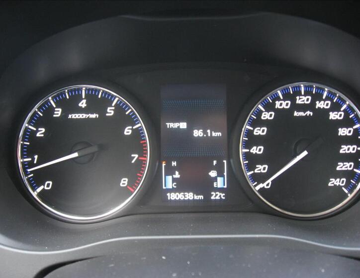 Mitsubishi Outlander 37