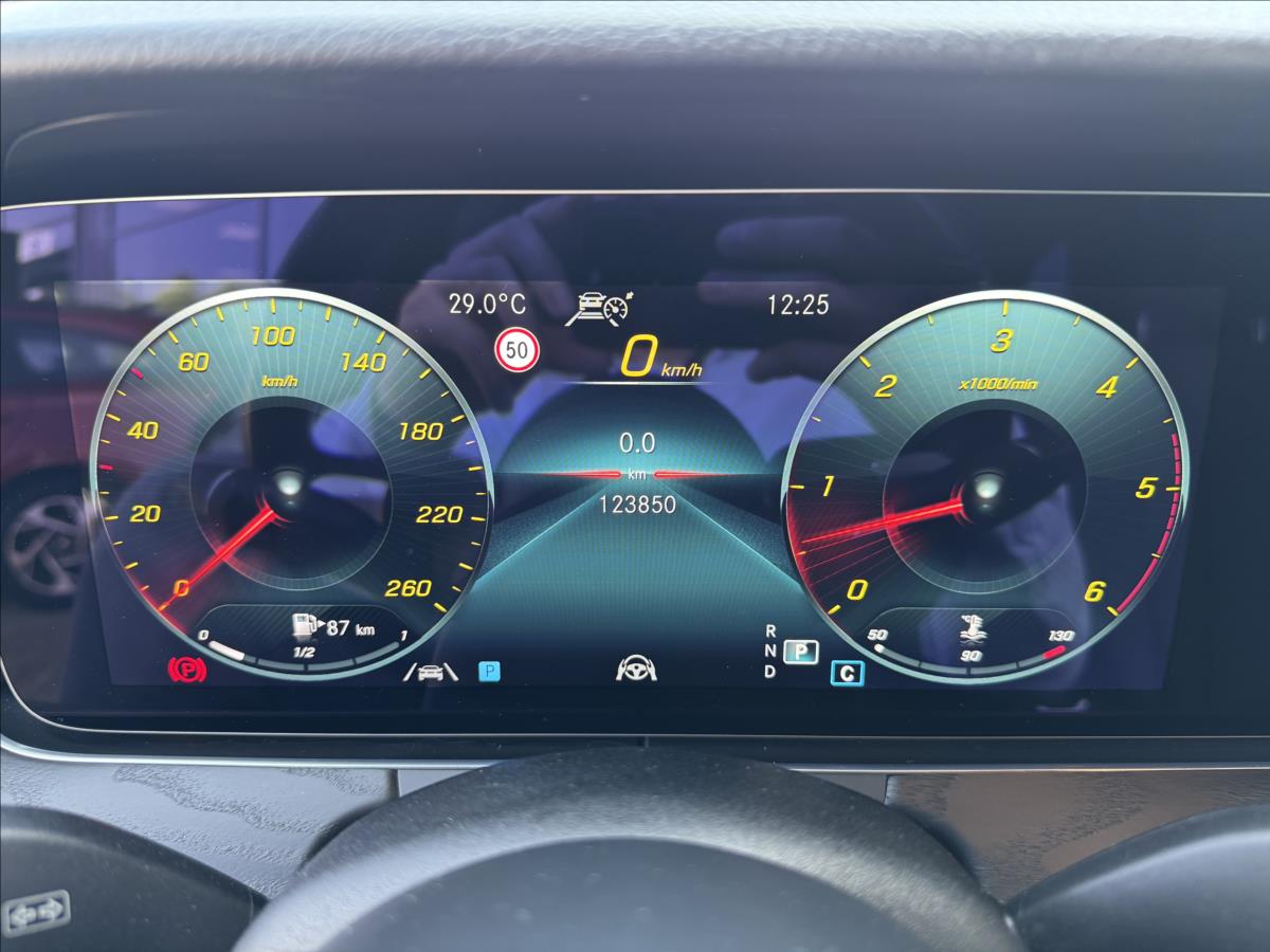 Mercedes-Benz Třídy E