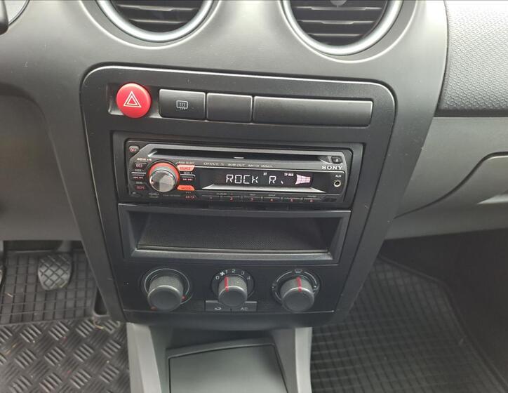 Seat Cordoba 12