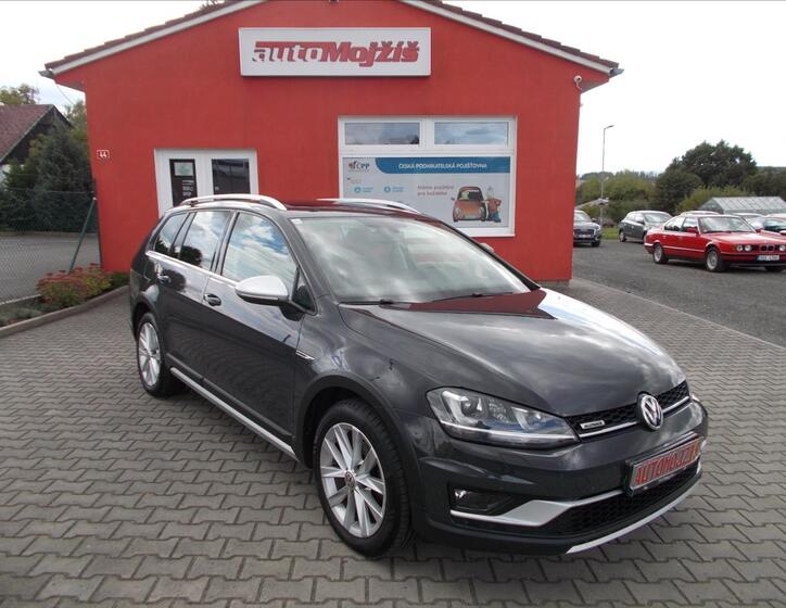 Volkswagen Golf 1