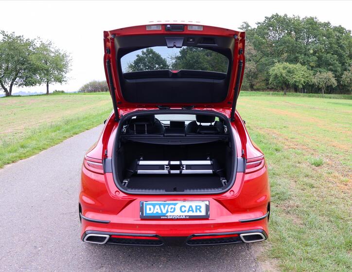 KIA ProCeed 9