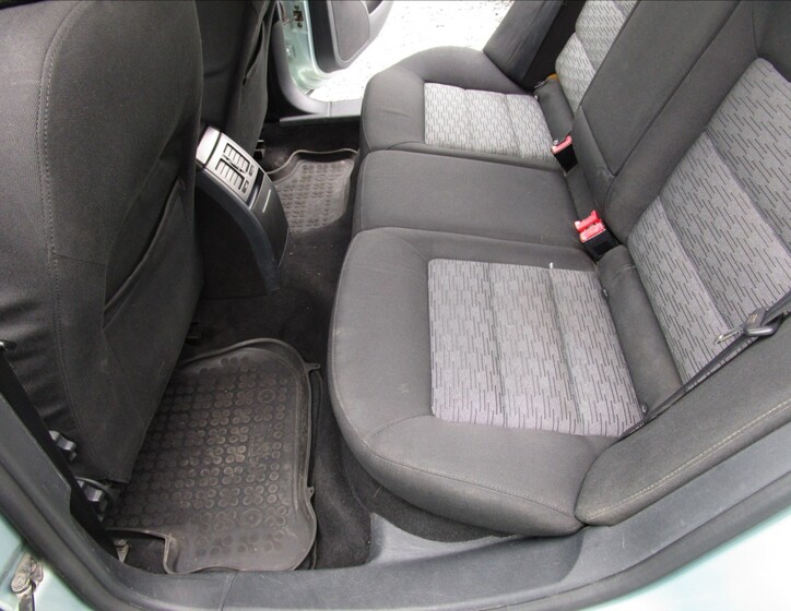 Škoda Octavia 25