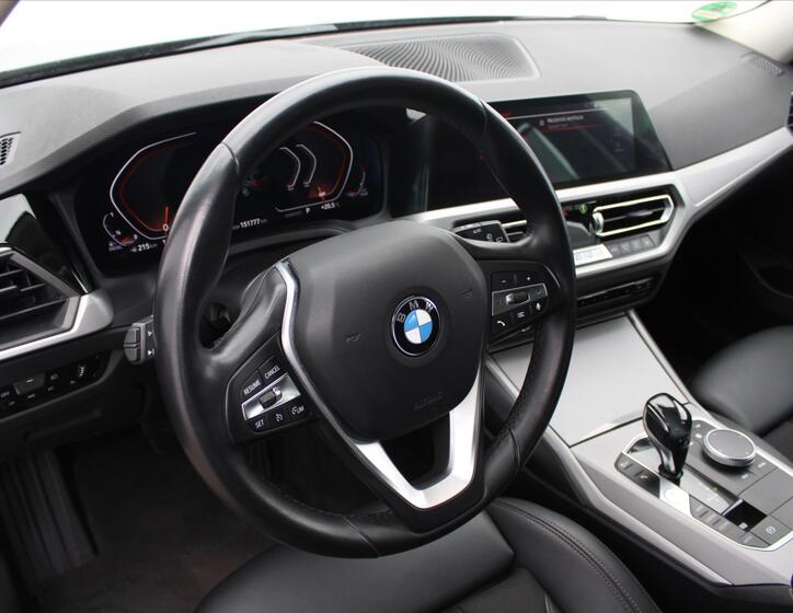BMW Řada 3 16