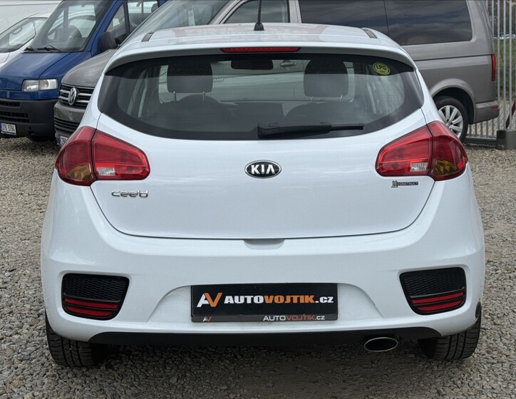 KIA Ceed 5