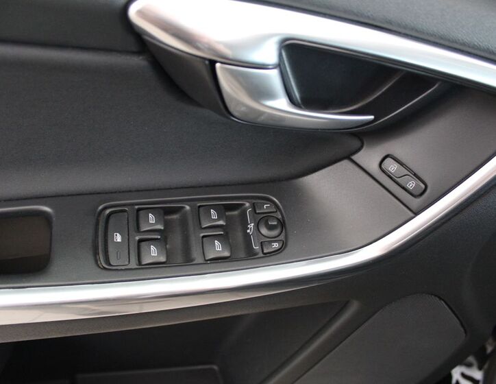 Volvo XC60 12