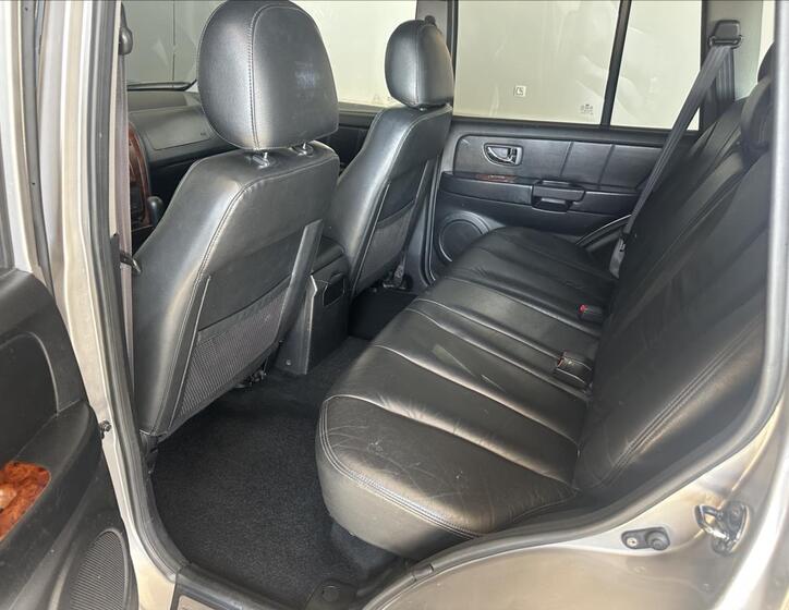 Hyundai Terracan 12