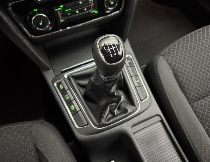 Škoda Superb 21