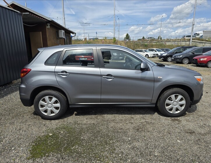 Mitsubishi ASX 4