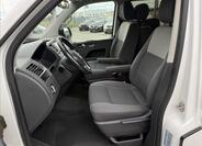 Volkswagen Multivan 10