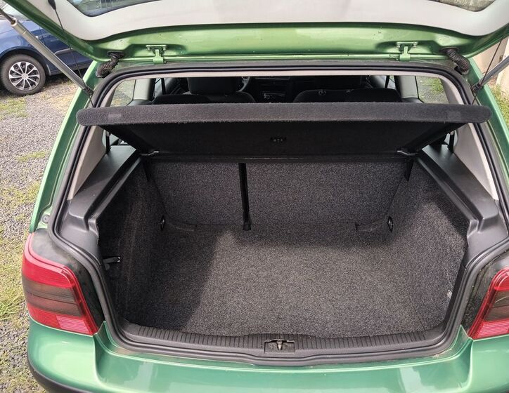 Volkswagen Golf 15