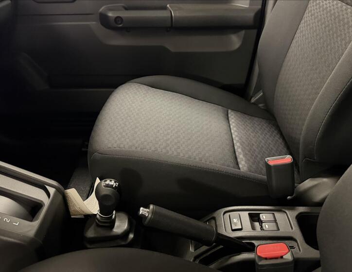 Suzuki Jimny 24